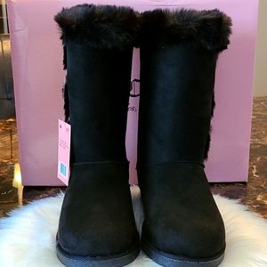 Juicy Couture Winter Boots